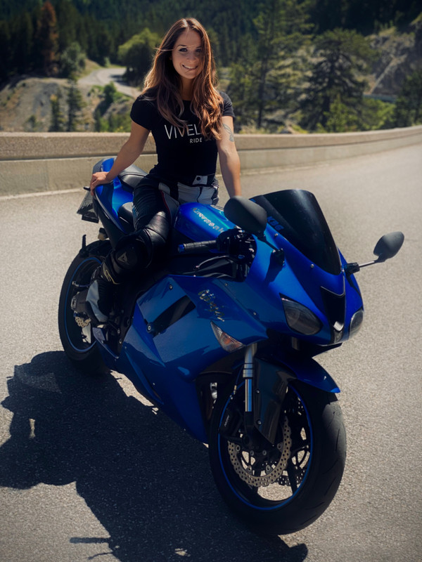 072423AE-822D-4D5A-B4DA-CEE05B0E1E71