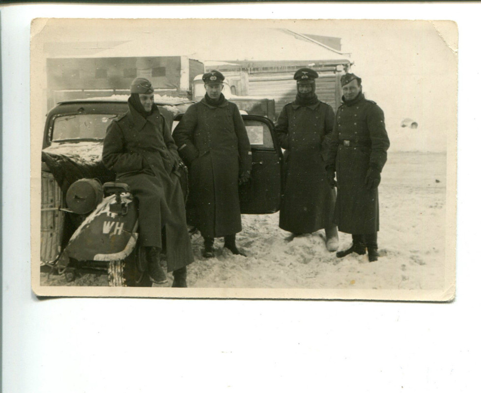 Offizier Soldaten Wehrmacht Kübelwagen Rußland W