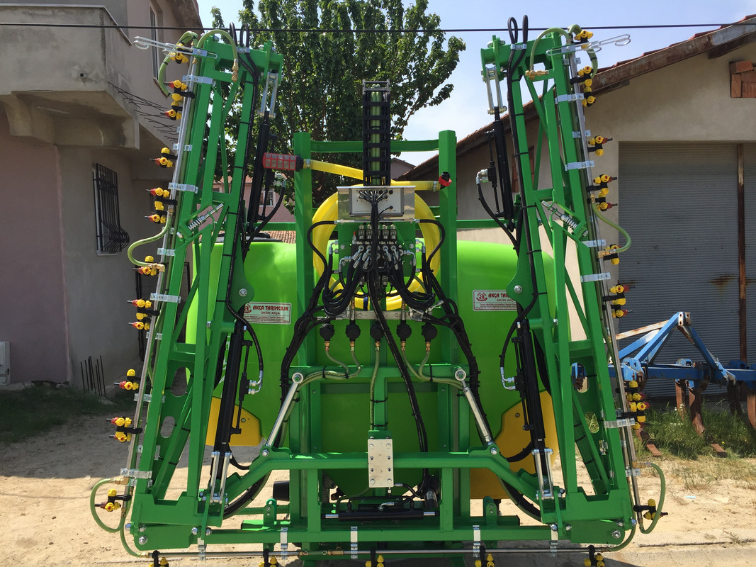 8BF8B285-5589-4130-BEC4-8286022668BF