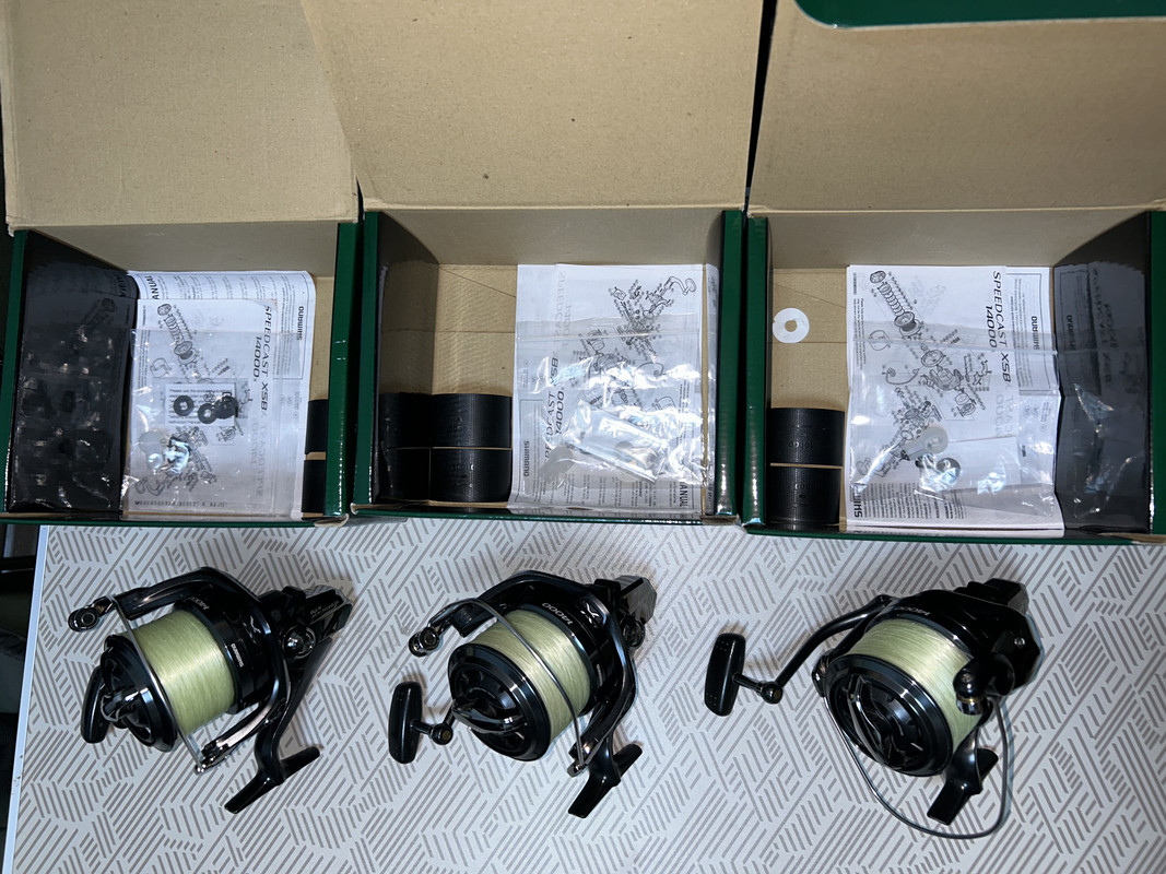 5E703A55-50B0-46DB-8A0E-3660FDDF0172