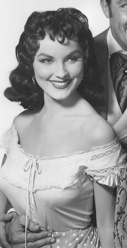 debra_paget_206