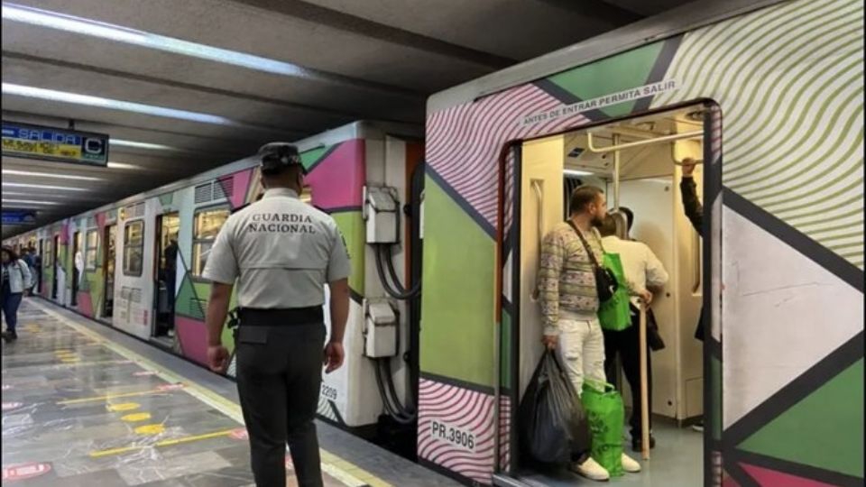 Metro de la CDMX: GN suspende a elemento por grabar a usuarios y L12 a punto de abrir