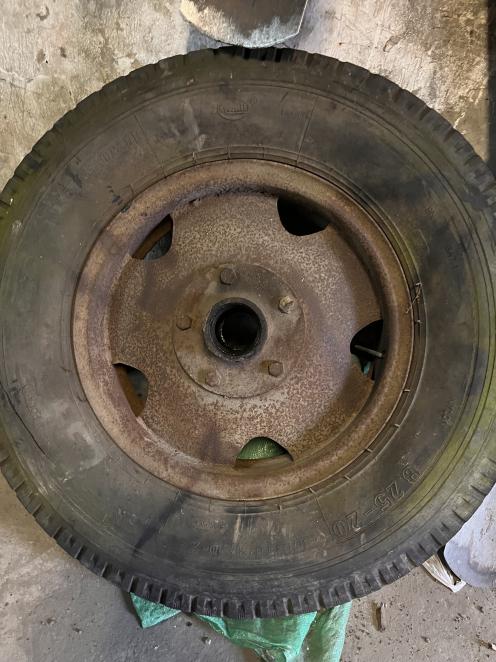 8C6355B8-5CE3-4FFD-B754-B33AF4E90DEF