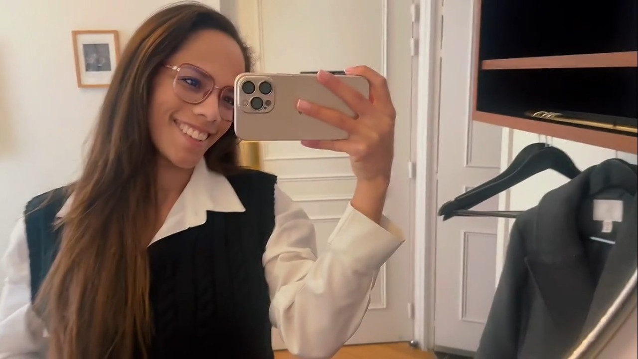 OnlyFans 2025 Diana Lawrence This Uber driver definitely caught my eye with his big black dick BBC