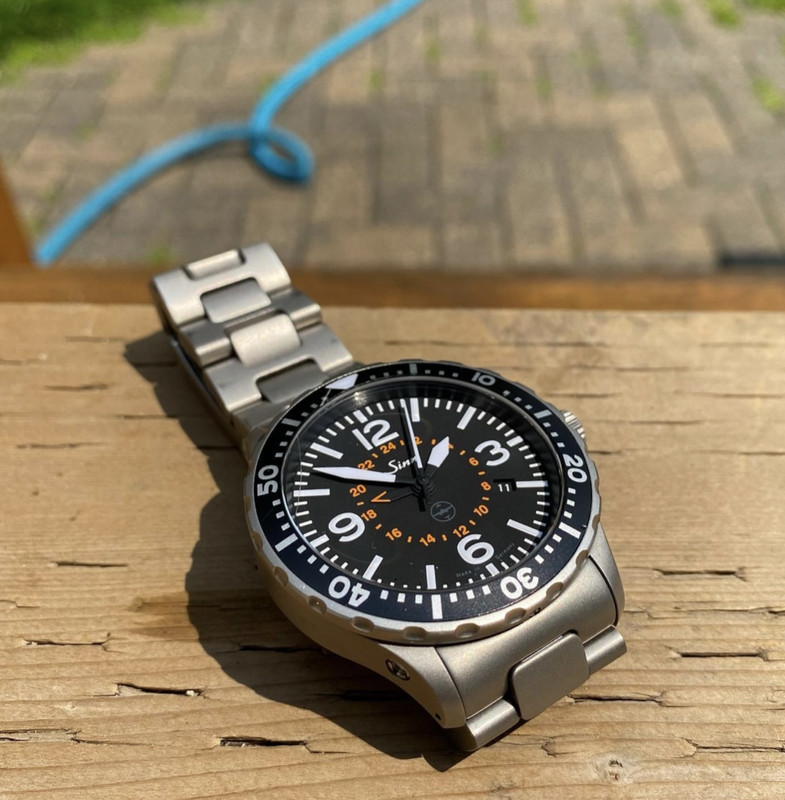 EF4DDBC1-83E1-4B04-9899-C5BC5985C571