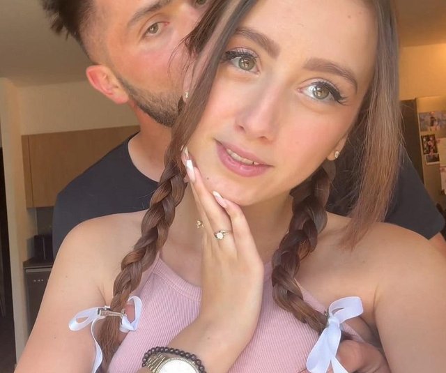 Deep Blowjob With Swallow From Sluty France Girl 20