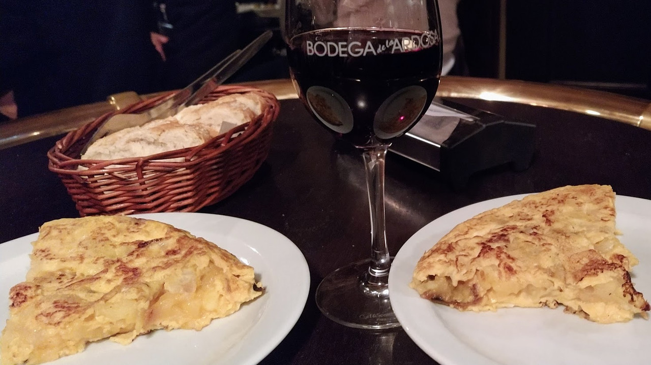 Tortilla de patatas Madrid - Sylkar, Cañadío, Juana La Loca - Comer en Madrid: Restaurantes, Tapas, bares, bocadillerias