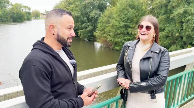 JacquieEtMichelTV – Miss Jane – 28 years old, from Paris!