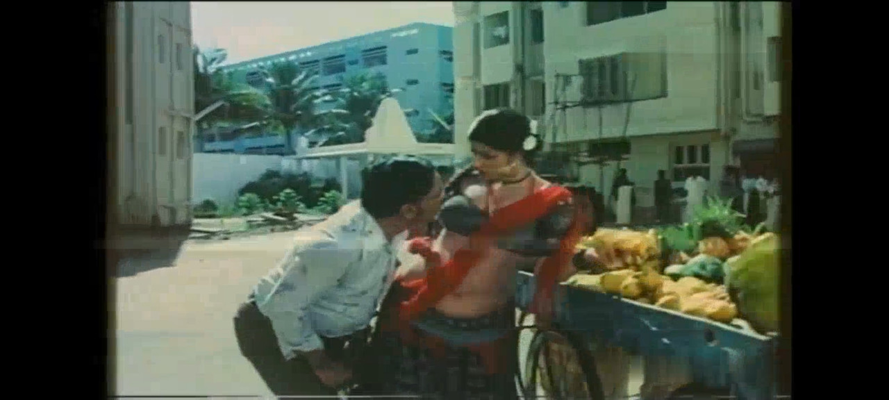 Screenshot_20210128-230236_Video Player