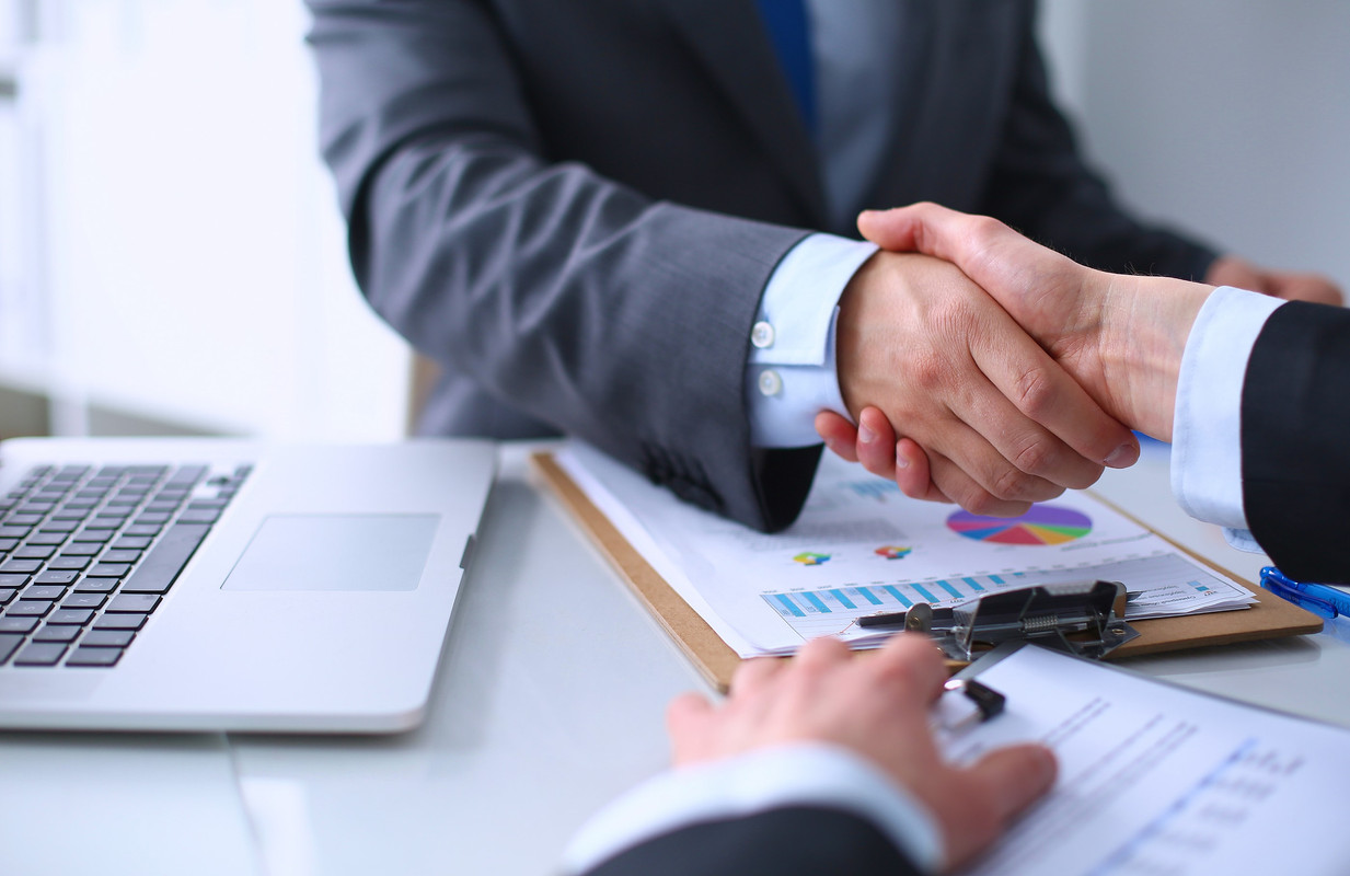 Startup Help: How Business Advisors Support Tech Newcomers