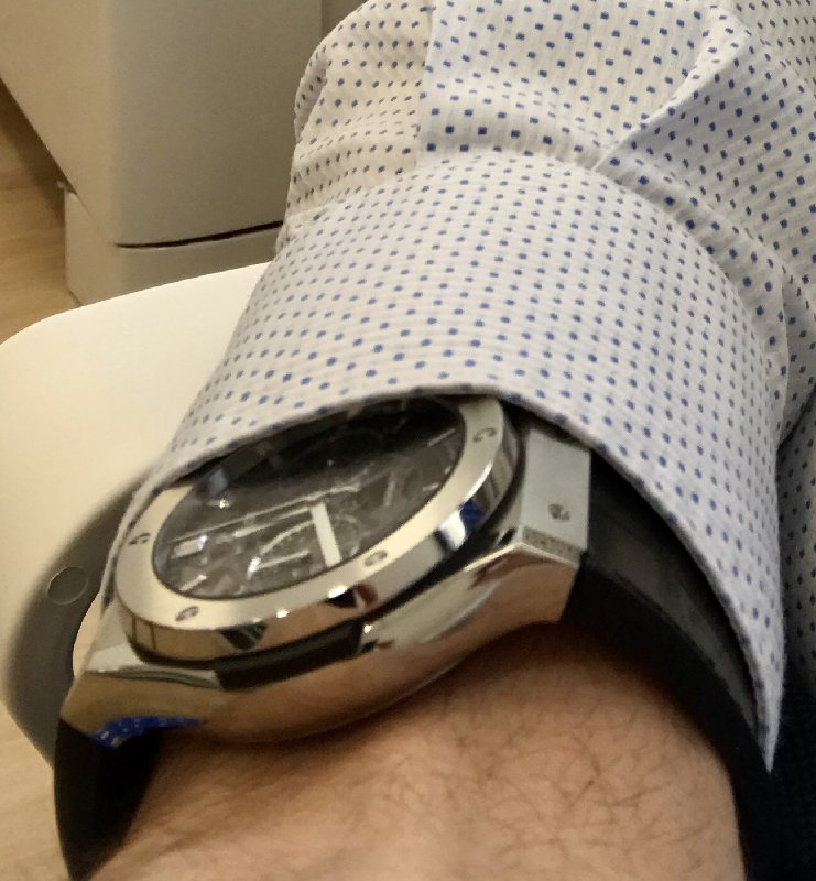 4051DAB4-44E5-4E80-8C6B-1B58C5C49DE5