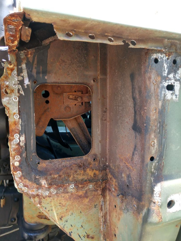 Does this Rust Rot Make a potential purchase a no go? - Ford Truck ...