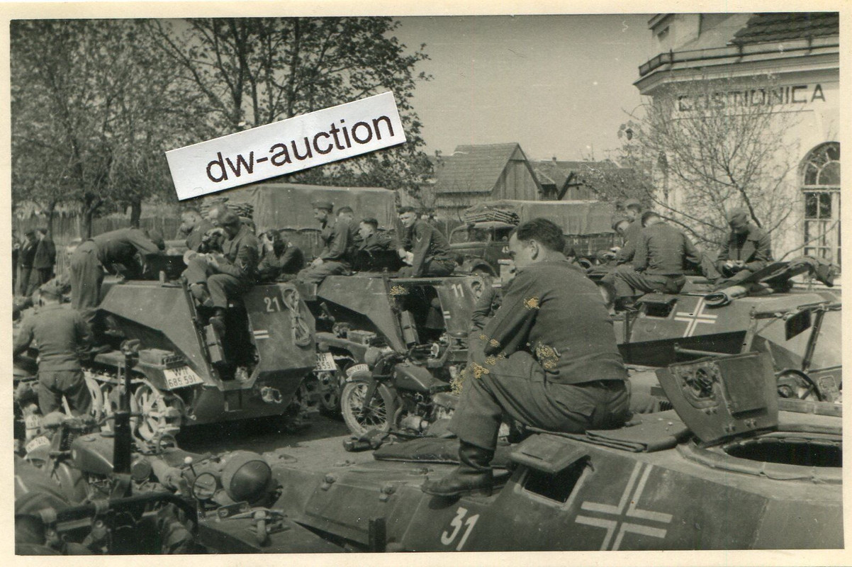 Sturmgeschütz Abt. , Munitionsschlepper SdKfz in