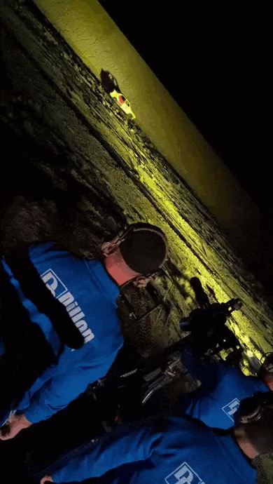 https://i.postimg.cc/rwQVQwvk/video-2026-04-30-04-45-21-(1).gif