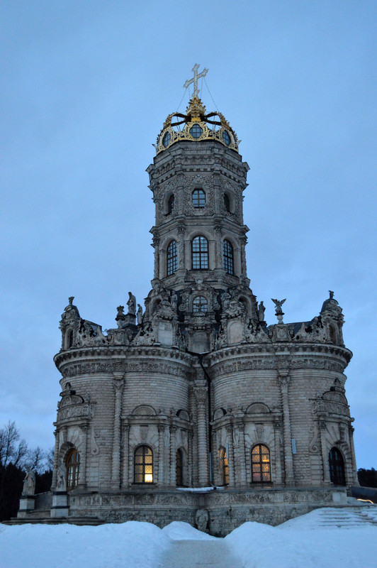 Коронованный храм в Дубровицах. 