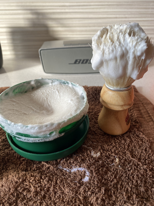 6E4F92DF-DDED-4039-BB00-5AFB3A860EE8