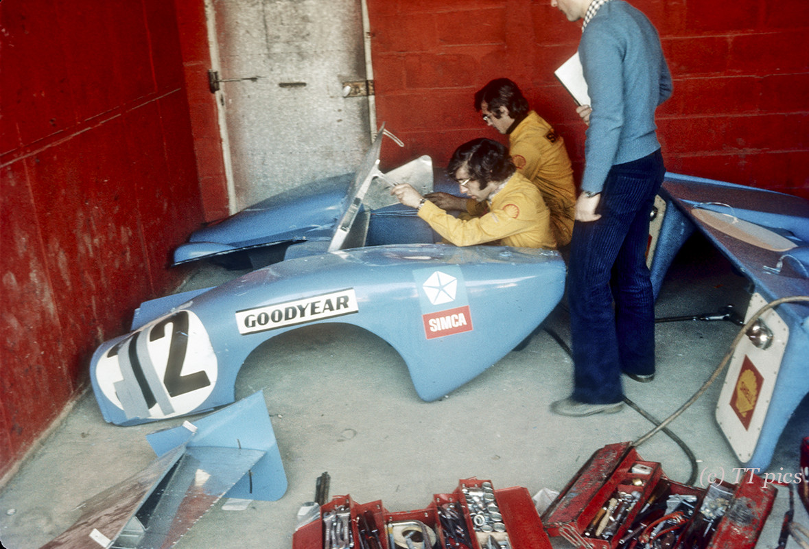 Matra-tails.jpg