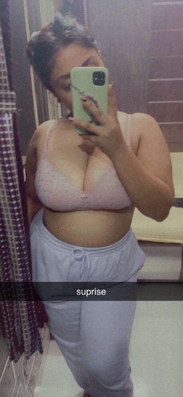 Beautiful Girlfriend Showing Hot Boobs Striping Fucking Hard By BF 24Videos+Pics Old+New 6 IMG-3.jpg