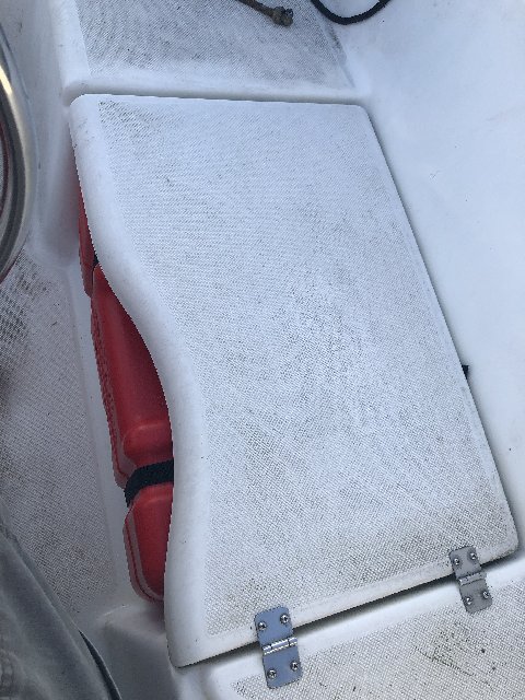 E8DC12C5-F234-4199-851F-A11B2794EA61