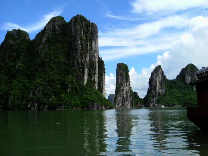 HALONG-BAY-18.jpg