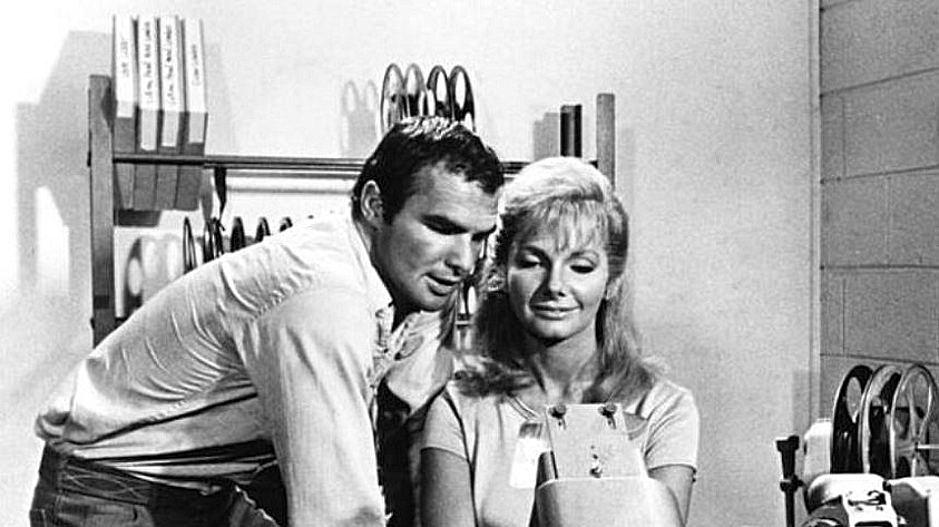ALAN-SMITHEE-BURT-REYNOLDS-FOTOR.jpg