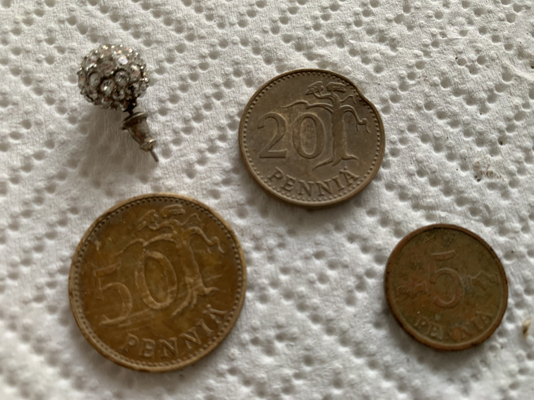 4C89B69C-8CBE-4FA5-8DDD-930CEA8C7FC0