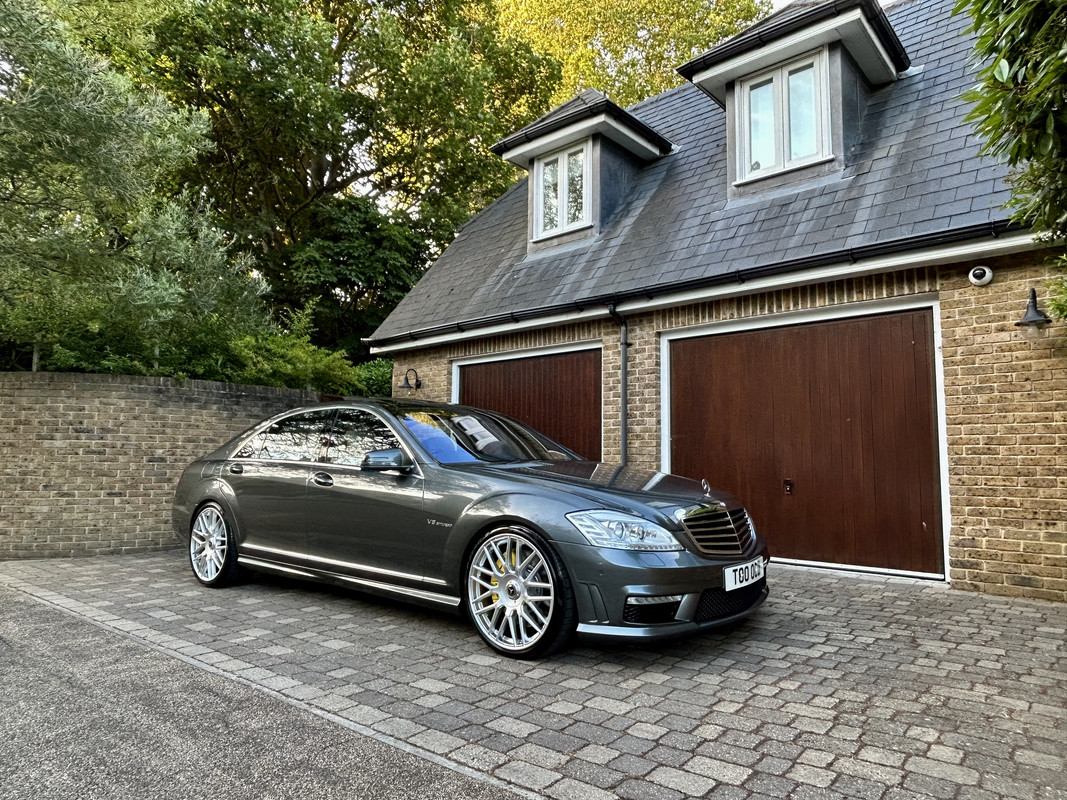 E7BF232D-1563-45CE-8620-19E6B4173033