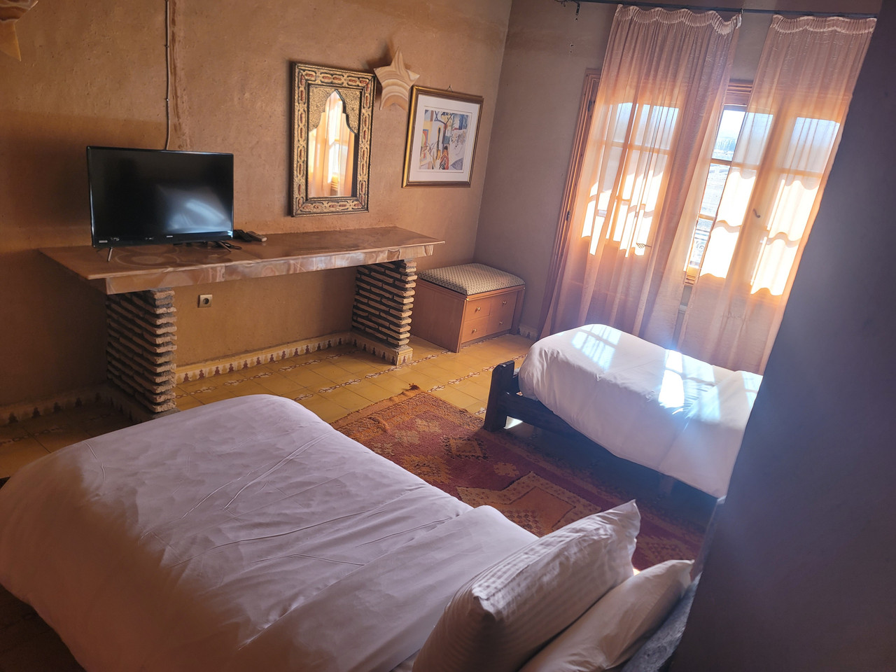 Deluxe Twin Room View 4