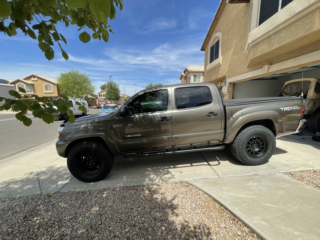 94697024-1F5D-41B3-BEE1-9752868A5872