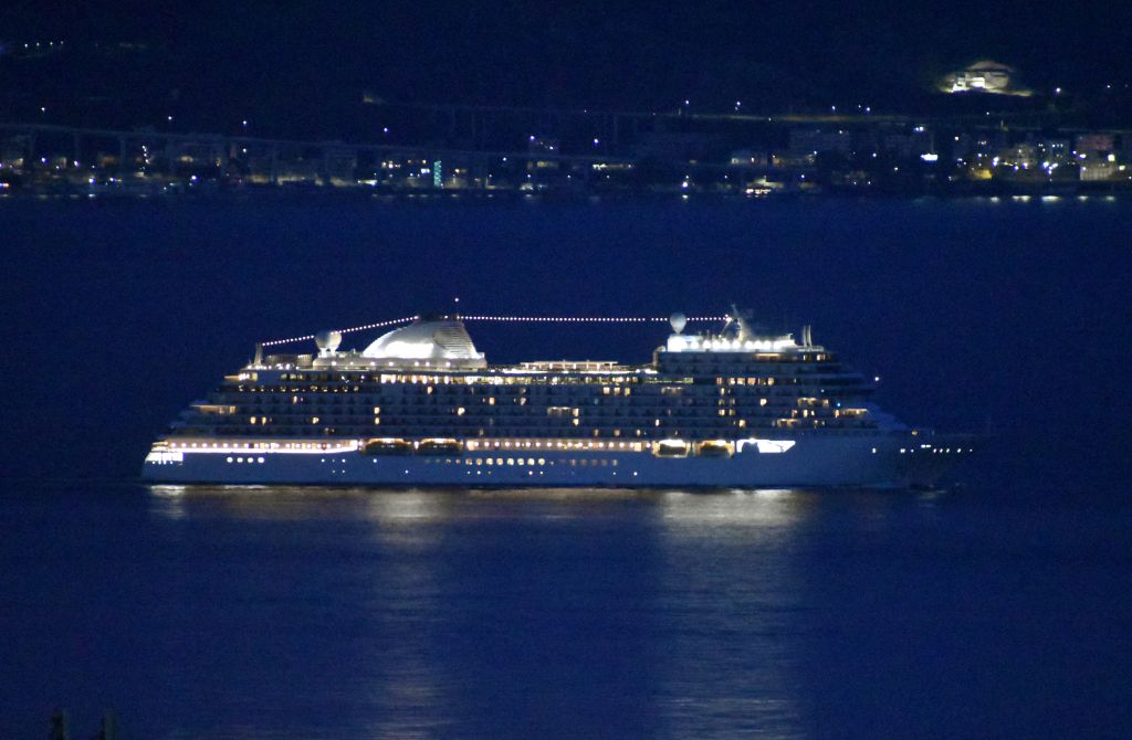 DSC-0770-Seven-Seas-Grandeur-Mod.jpg