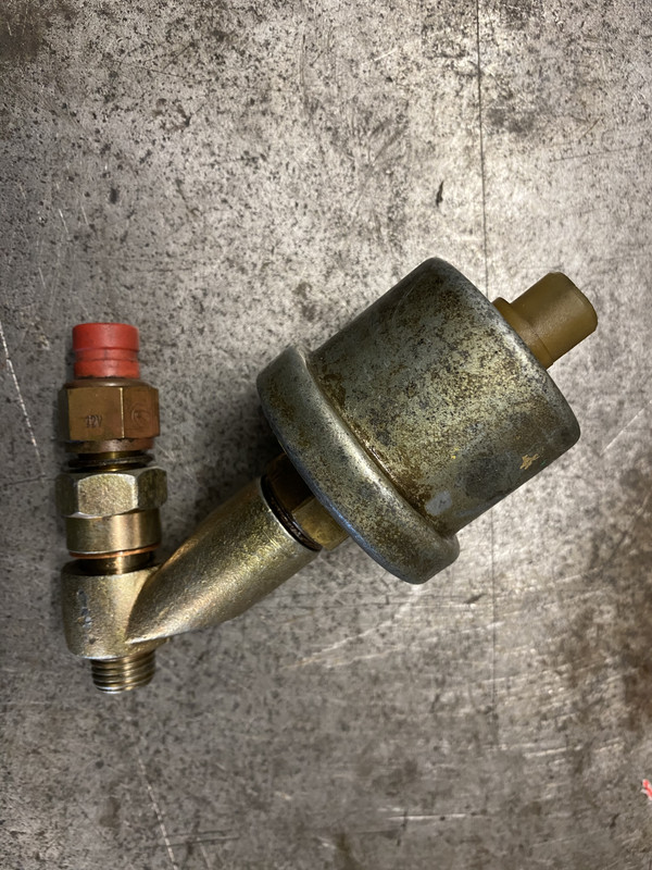 60E2A434-60CF-4F3E-A184-FBA85803C8C0