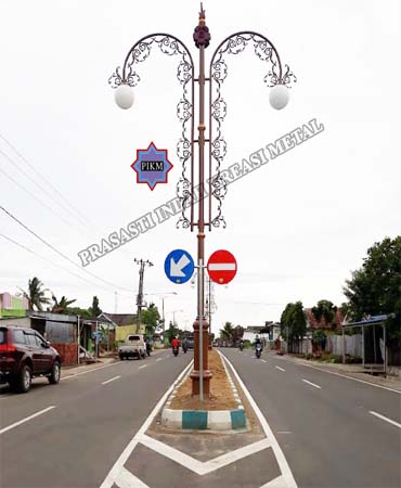 Tiang Lampu Pju Galvanis 7 8 9 Meter
