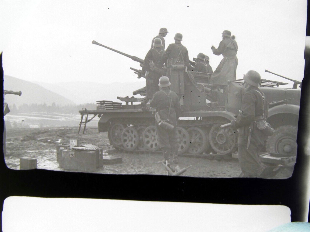 LKW Geschütz Technik Soldaten Negative