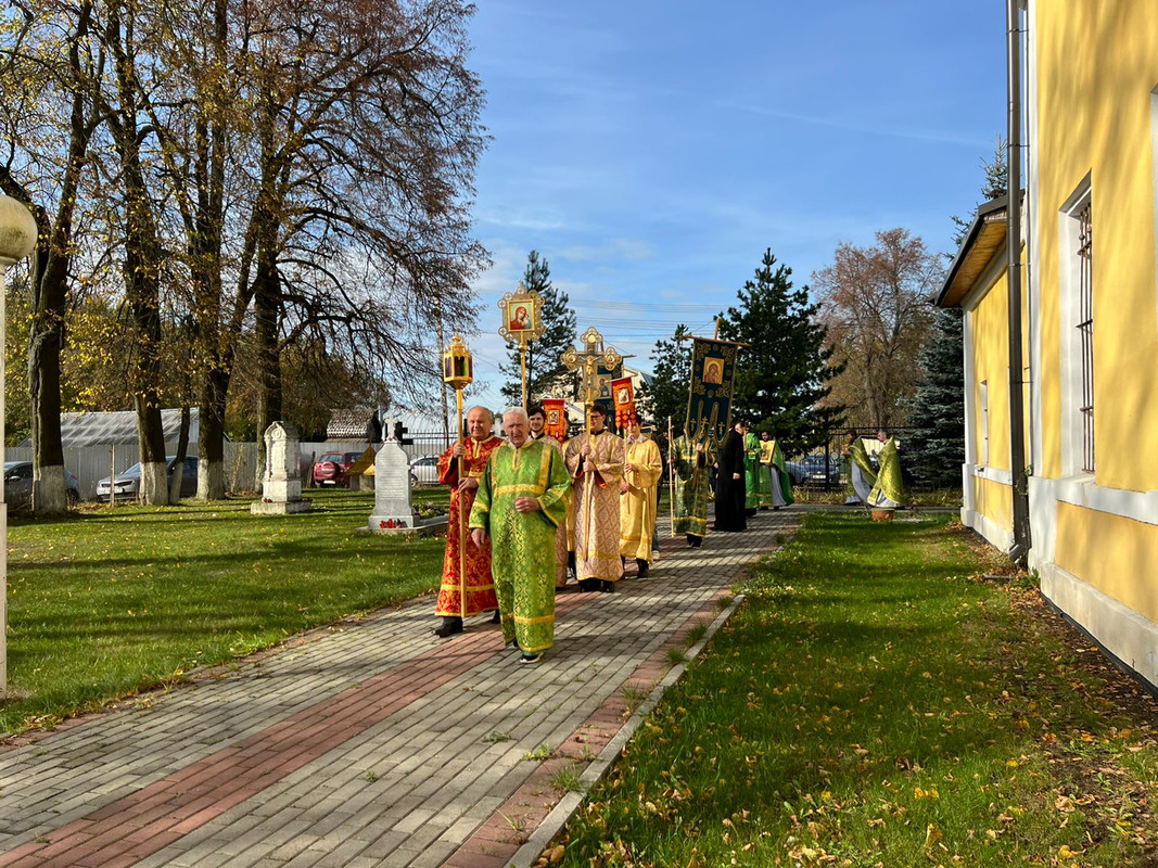 Сергиев день. День Святого Сергия Радонежского 8 октября. Храм святителя Николая Мирликийского Куженер. Служба на Рождество Христово в храме святителя Николая Мирликийского. 5 октября церковь