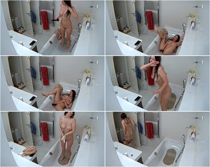 [Image: Leora-Anal-PENETRATION-with-butt-plug-an...2023-3.jpg]