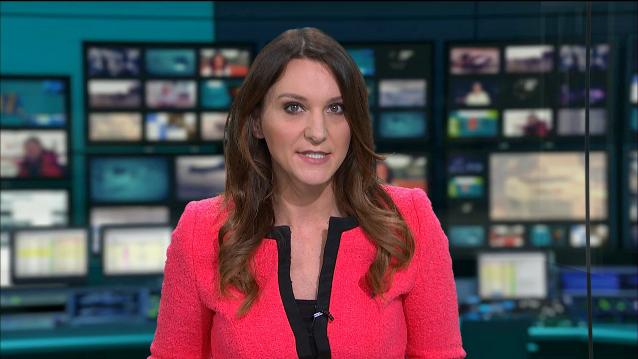 11.01 - 17.45.00 - ITV News Cymru Wales. A round-up of all the latest....ts_snapshot_05.47.391