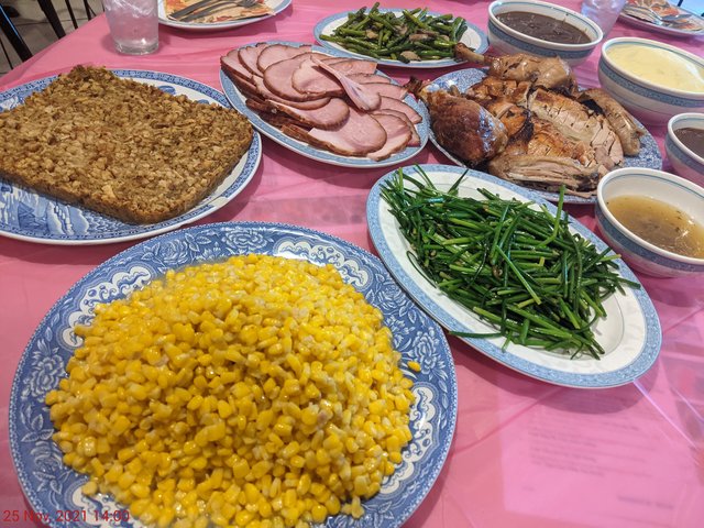 [Image: PXL-20211125-190000943.jpg]