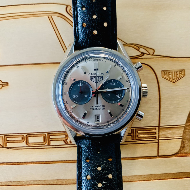 62D18938-761B-4A0D-96D4-BFFFA800F28A