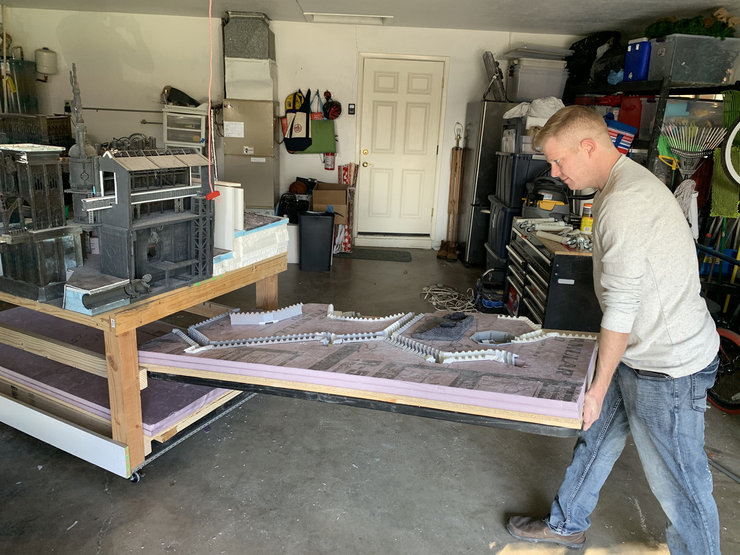 AFCF89BC-2051-4539-BF28-0248316D8CC6