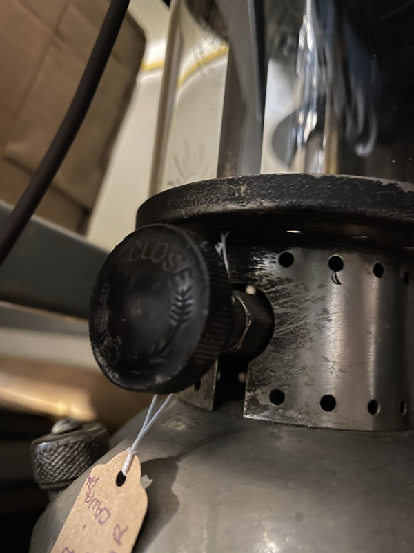 E32670E7-00AB-4379-8F16-ED876570A1F5