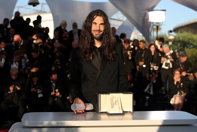 OLIVER LAXE SE CONVIERTE EN EL ÚNICO CINEASTA ESPAÑOL PREMIADO EN TODAS SUS PARTICIPACIONES EN EL FESTIVAL DE CANNES