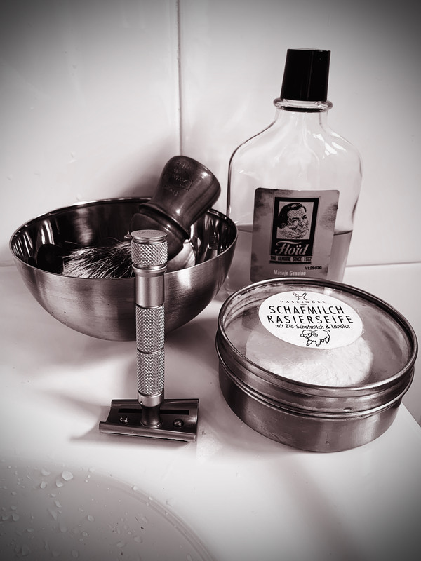 196B609F-E8F2-4BB8-AD1D-FF818331E121