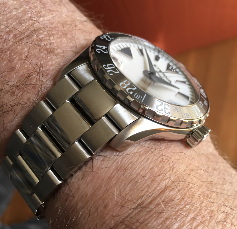 BA9BCA85-366A-4091-9F0F-EF01D75E3F26