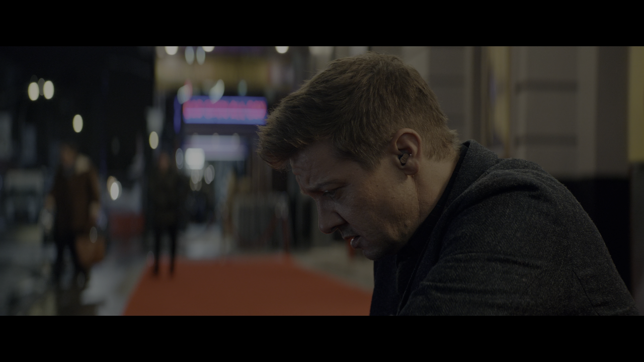 Hawkeye.2021.S01E01.Mai.incontrare.i.propri.eroi.iTALiAN.MULTi.2160p.WEB.HDR.HEVC-MeM.GP.mkv_snapsho