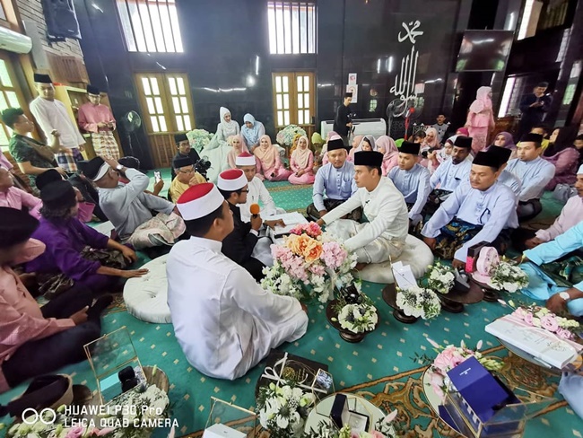 gambar nikah fasha sandha