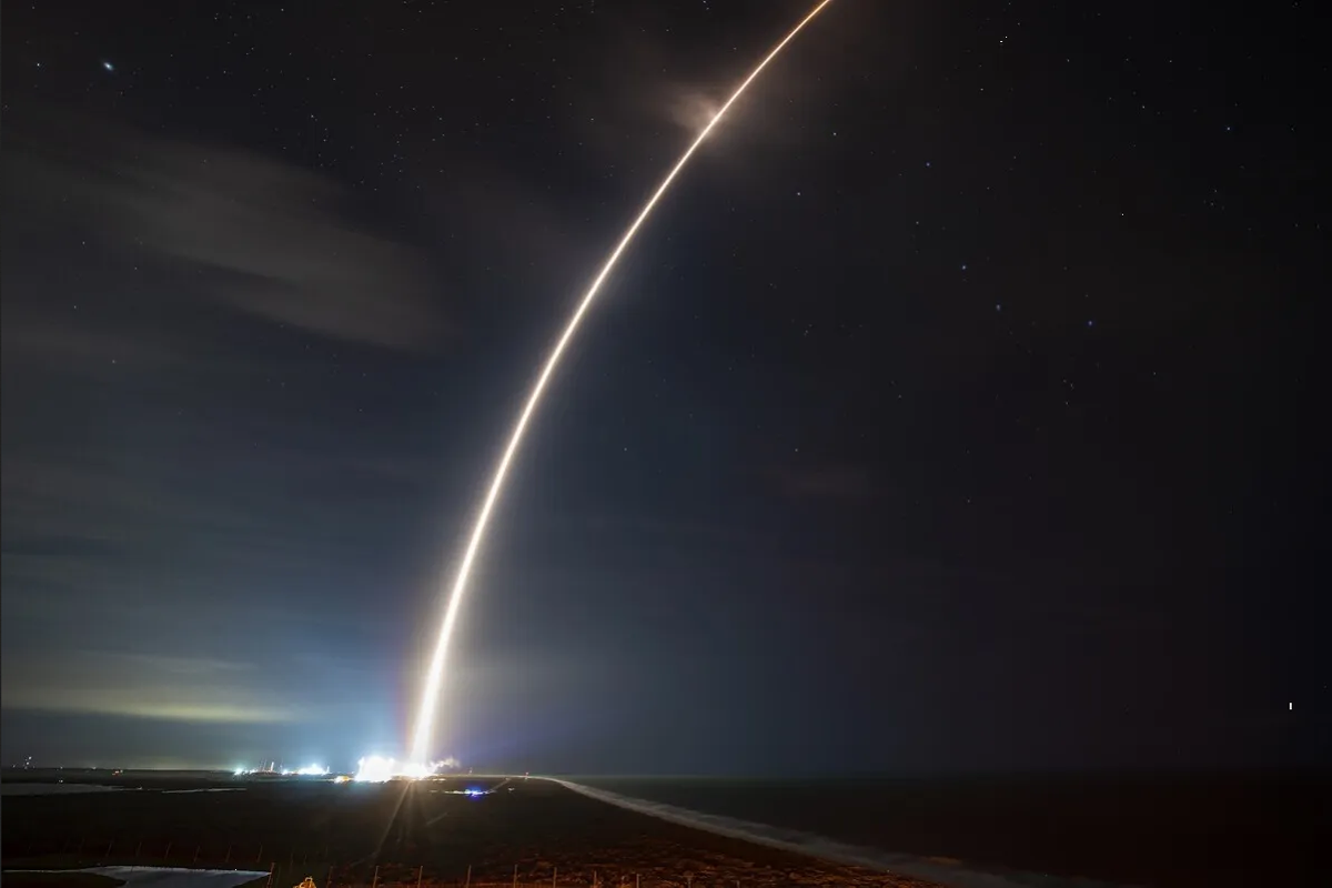 Misión lunar de Estados Unidos fracasa; reportan fallas