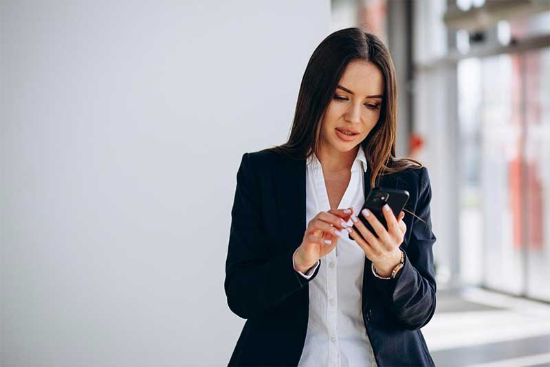 Black And White Business Casual Suit