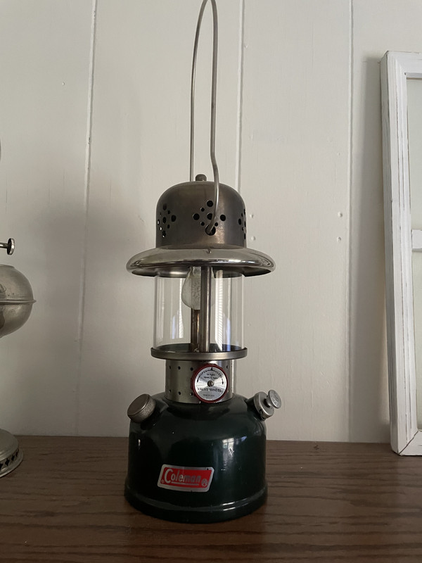 8EFA3379-5BE5-448D-BD91-33679EA67B2E