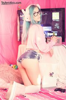 phoca_thumb_l_full_playwithme_15_B548E15A73