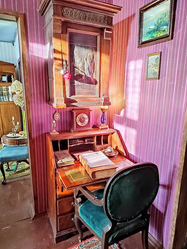 https://i.postimg.cc/rwvMJbyp/13.jpg